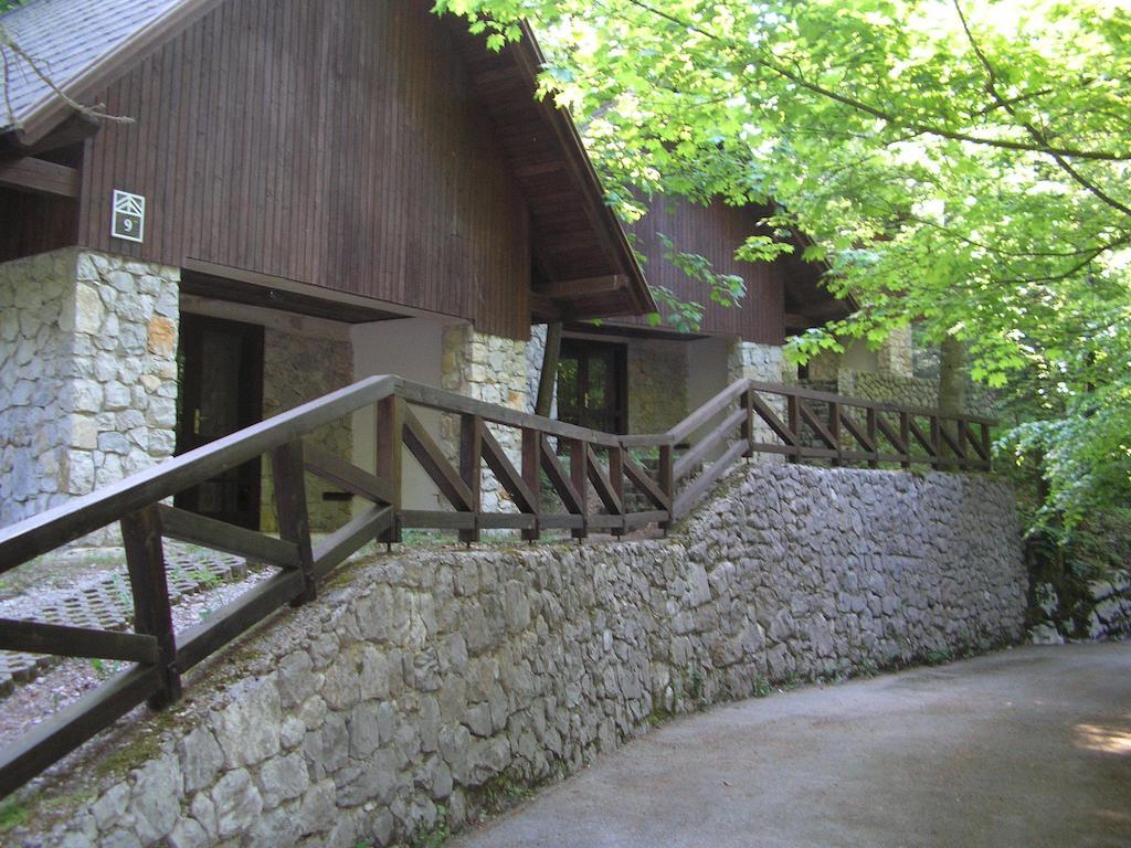 Camping Pivka Jama Postojna Hotel Luaran gambar